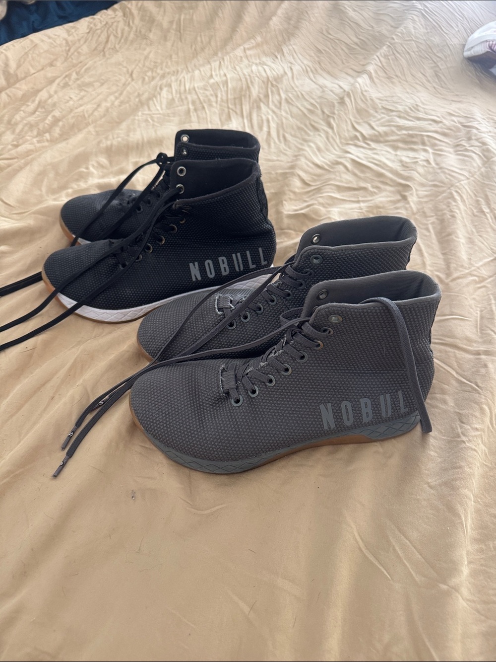NOBULL two pairs High-Top Training Sneakers in Black and Gray with stretchy lace